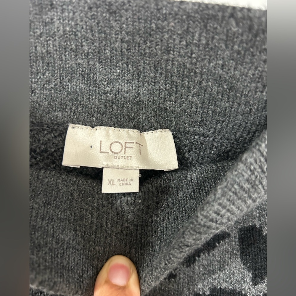 LOFT Gray and Black Leopard Mini Sweater Skirt - Picture 2 of 3